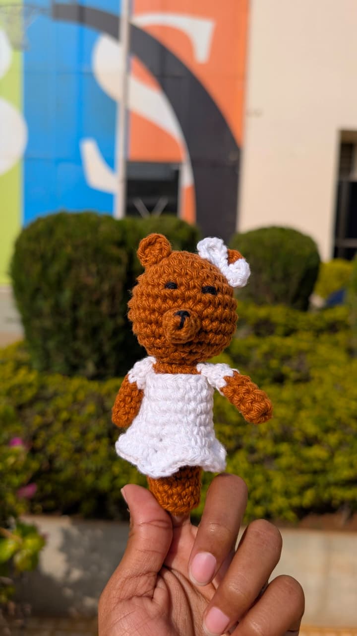 Bear Finger Doll Female