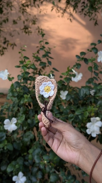 Mini Tulip Bouquet Bag Charm