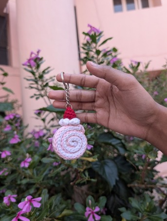 Swiss Roll Keychain